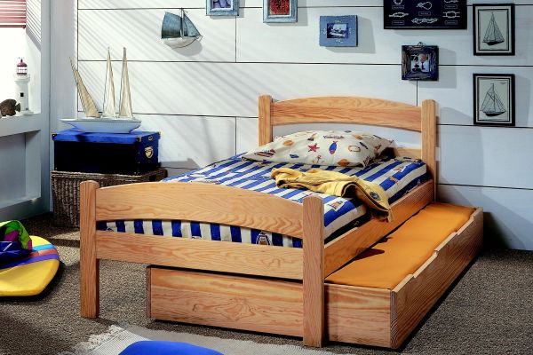 LIT EN BOIS MASSIF / TIMOE